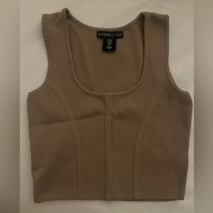 Sincerely Jules Brown Tank Top size Small